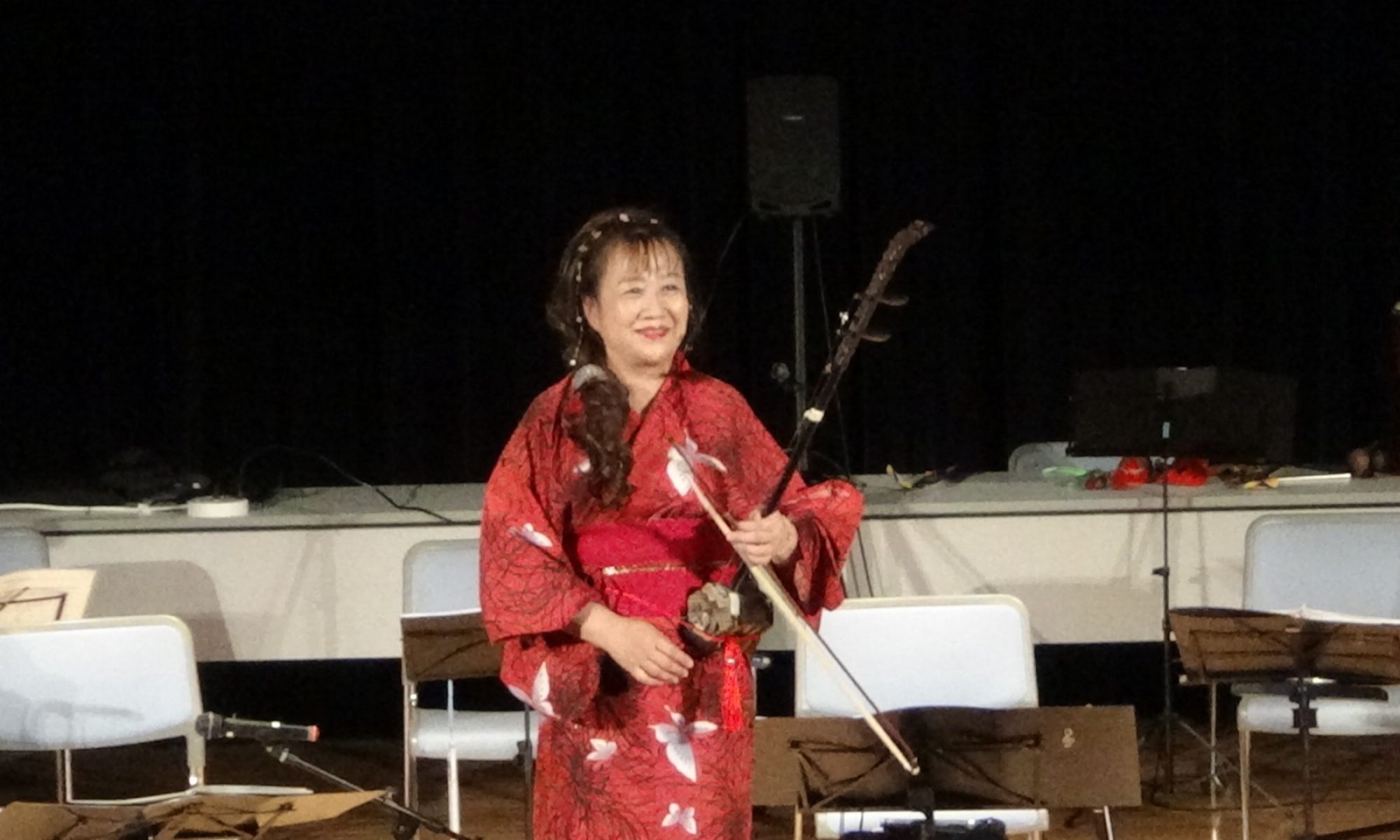 二胡奏者 豊永玲子(Wei Lilin)